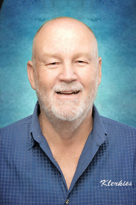 Mr S. Maré