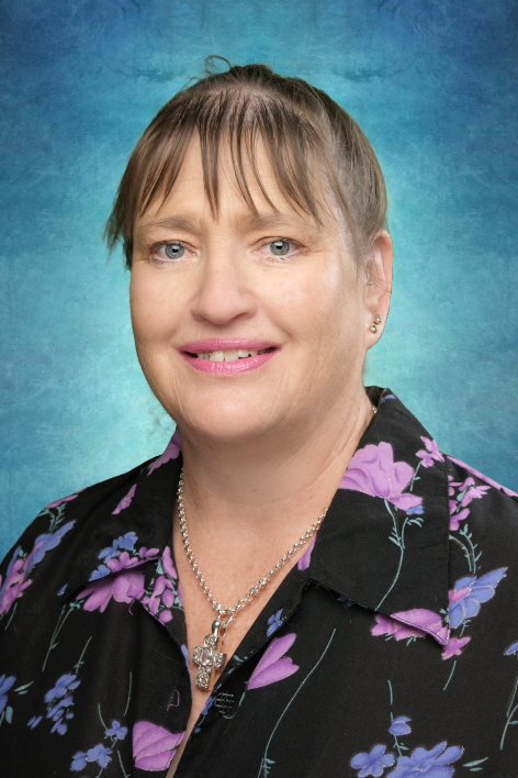 Me R. van den Berg